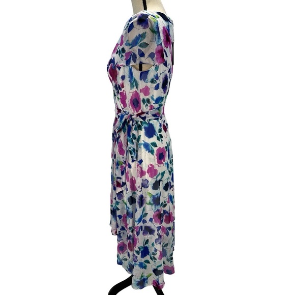 DKNY Short Sleeve Floral Print Faux Wrap Midi Dress - Purple Blue White - size 8 - Picture 4 of 11